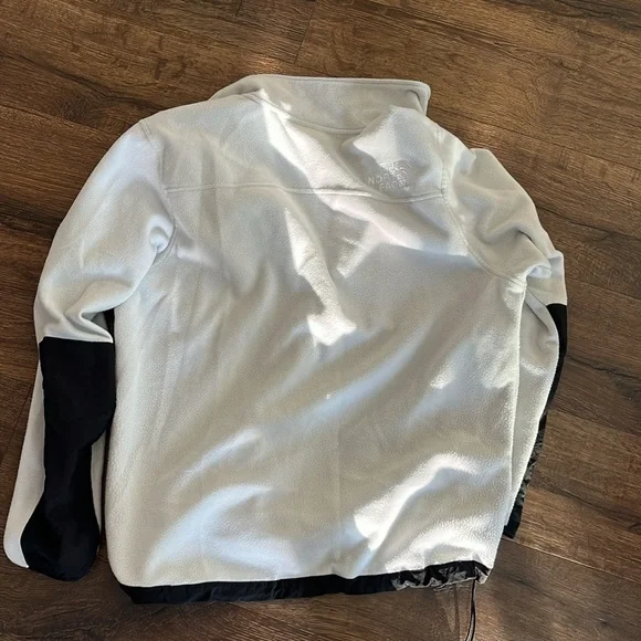 North face quarter zip fleece - Picture 6 of 8